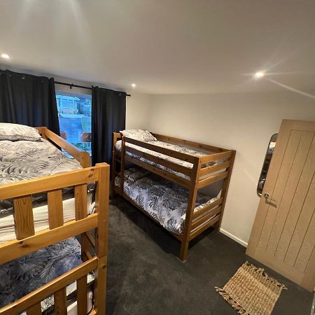 House Sleeps 8. 2Bedrooms & Sofa Beds In Sitting Room Bath Exterior foto